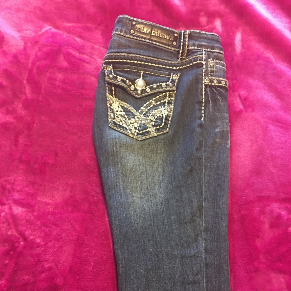 “Miss Chic” Fashion Denim Bermuda Shorts Size 7